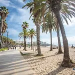 Apartbeach Internacional Y Vistas Playa 아파트