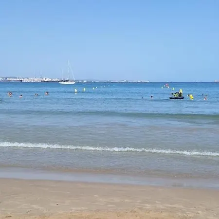 Apartbeach Internacional Y Vistas Playa كامبريلس