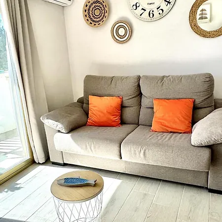 Apartbeach Internacional Y Vistas Playa كامبريلس
